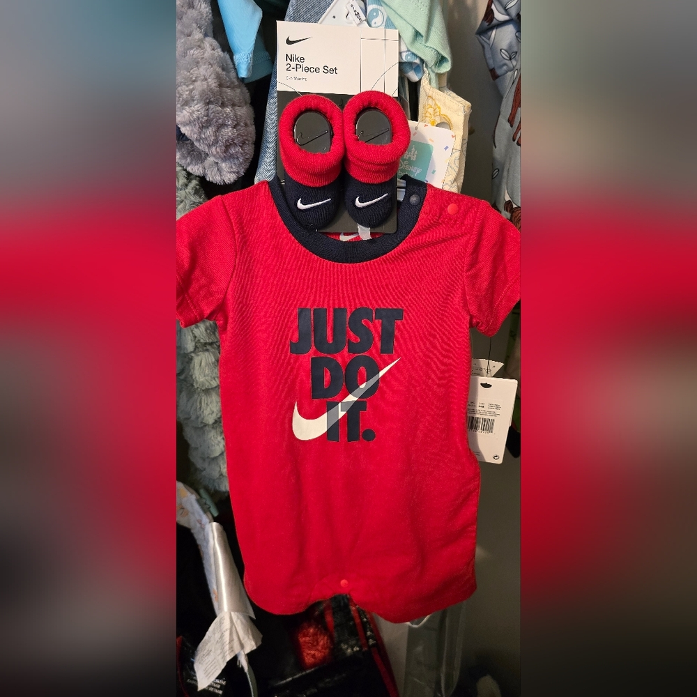 Nike Baby Onesie With Matching Booties